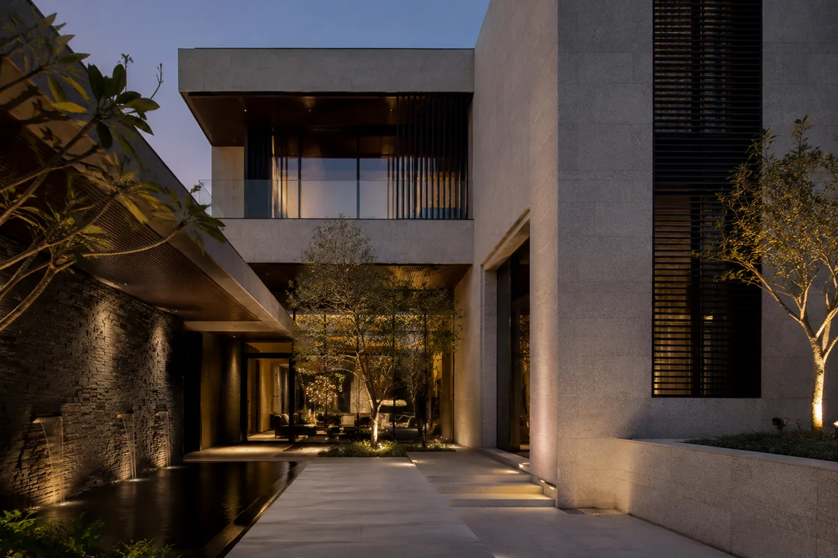 Manhattan Courtyard Office